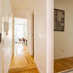 Akicity Alameda Mint Apartment *