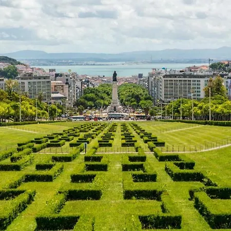 Akicity Alameda Mint アパート リスボン